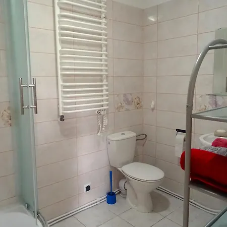 Dom Na Wzgorzu בית חווה *