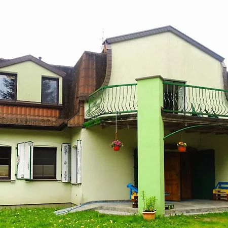 Dom Na Wzgorzu Κατάλυμα σε φάρμα Pollnow