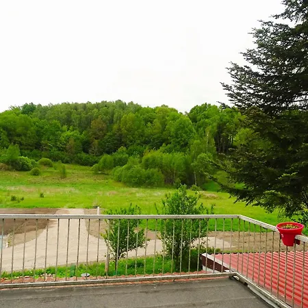 Κατάλυμα σε φάρμα Dom Na Wzgorzu *