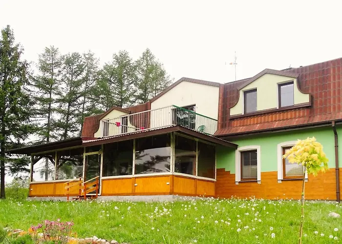 Dom Na Wzgórzu Pollnow