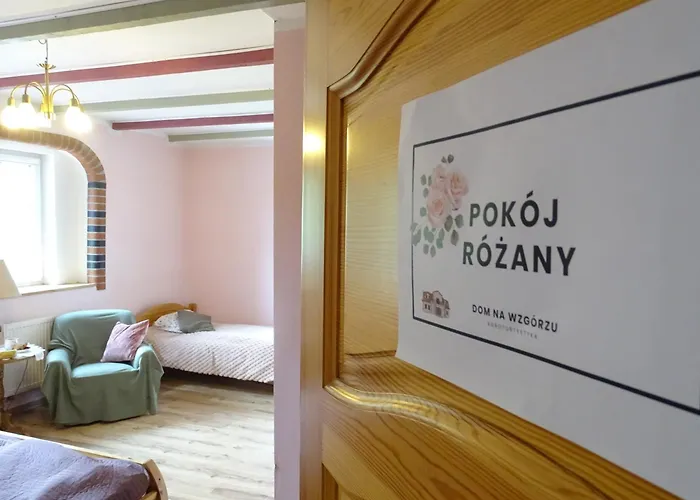 Dom Na Wzgorzu * Pollnow