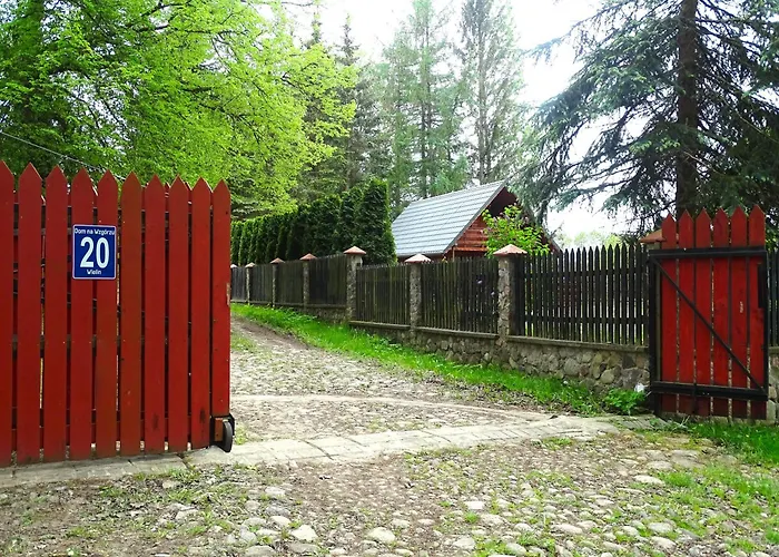 Dom Na Wzgórzu Pollnow